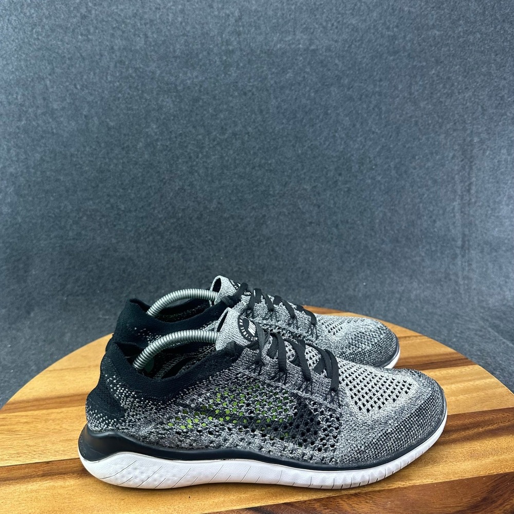 Nike Free Run Flyknit 2018 Women's Size 9 Oreo Shoes Sneakers 942839-101
